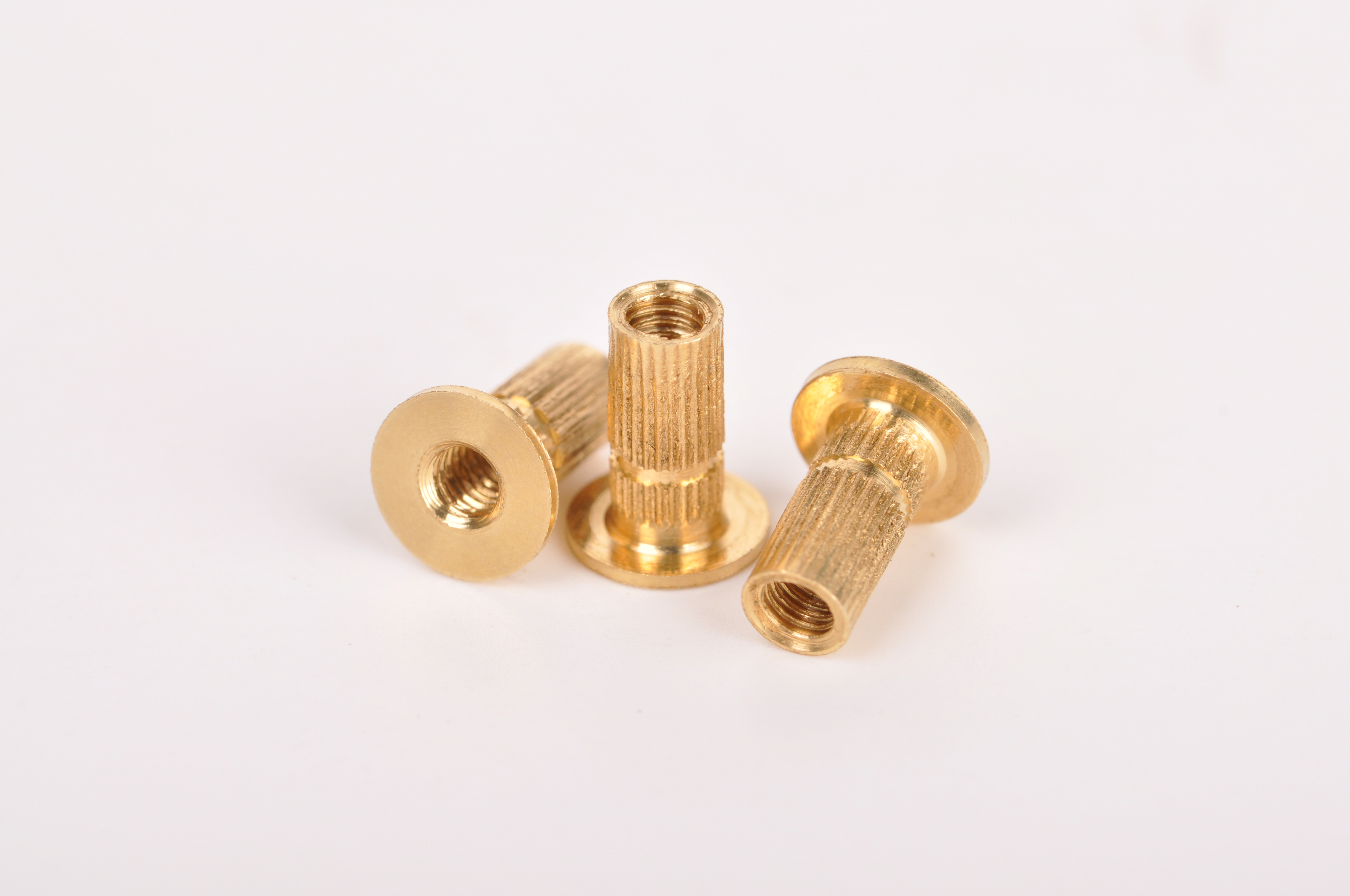 M2.5X3.4X8.0直花螺母、黃銅0.18